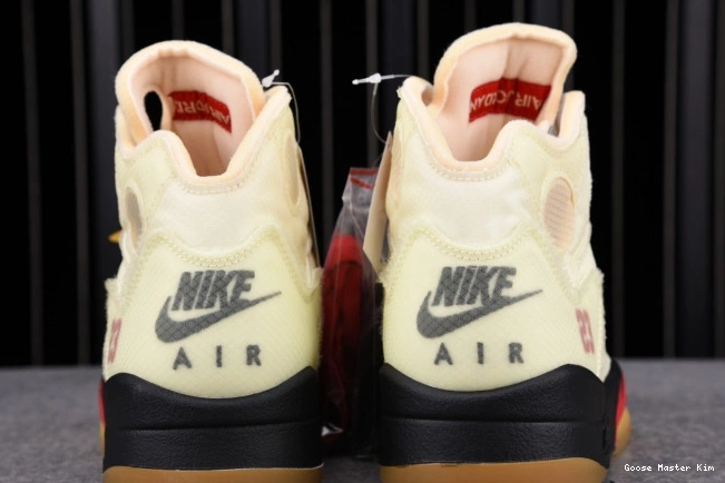 DH8565-100 Sail Jordan OFF-WHITE Retro 5 0806